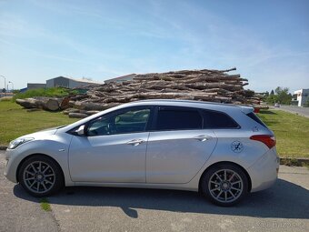 Hyundai i30 combi 1,6 99kW - 2