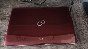 Notebook Fujitsu - 2