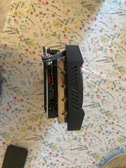 Grafická karta Asus STRIX RTX 2070 super 8 GB - 2