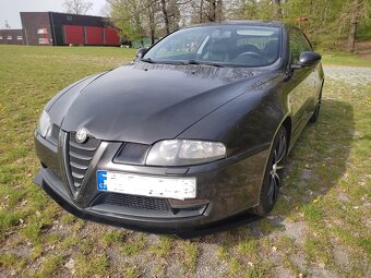 Alfa Romeo GT benzín - 2