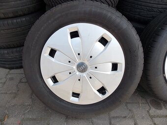 4ks orig. 16" plech disků Audi + letní pneu 205/60 R16 - 2
