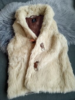 Dámská chlupatá vesta Atmospehre XL - 2