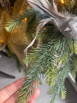 Umělý vánočním stromecek - 2