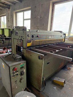 Tabulové nůžky PIESOK NTE 2000/4 - 2