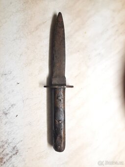 Rakouskouhersko bodák mrkev - 2