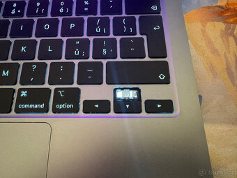 MacBook Air 13,6" M3 (2024) – skvělý poměr výkon/cena - 2