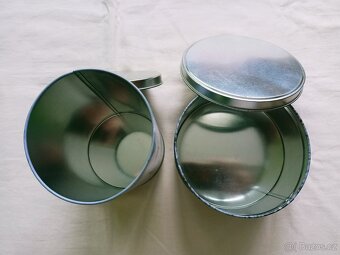 sada plechovek s víkem se psy - 2