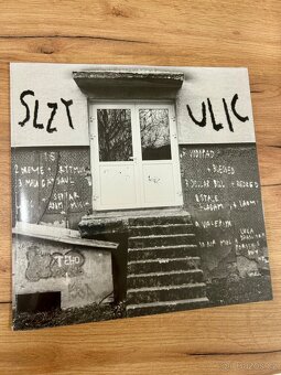 Samey - Slzy ulic - 2