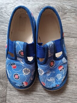 Dětské modré bačkory, vel. 24 - 2