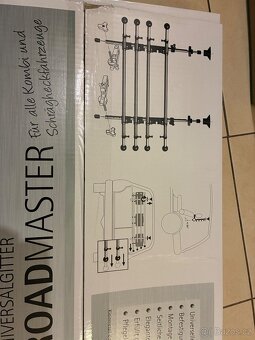 Ochranná mříž do auta - 2