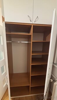 Šatní skříň - 2