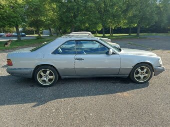 MB 300 CE , model 124, automat, rok 1989. - 2