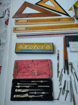 Retro rýsovací potřeby - 2