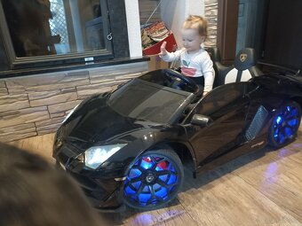 Elektrické autíčko Lamborghini Aventador SVJ - 2