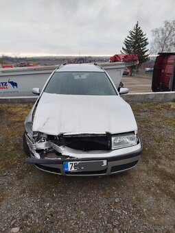 Škoda Octavia kombi 1,6 - nepojízdné - 2