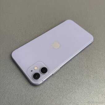 iPhone 11 128GB purple, pěkný stav, 12 měsíců záruka - 2