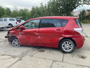 Toyota Verso panoramatická střecha 2.0 D4D 93 kW - 2