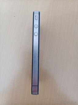 Apple iPhone 4 - 2
