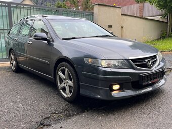 HONDA ACCORD 2.4i 140KW,EXECUTIVE,PLNÁ VÝBAVA,KRÁSNÝ STAV - 2