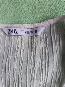 Elegantní bílá blůza Zara - 2