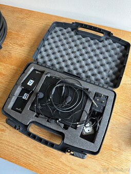 PRODÁM BEZDRÁTOVÝ MIKROFONNÍ SET UHF DLE FOTOGRAFIÍ - 2