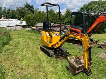Prodám JCB 8008 CTS - 2