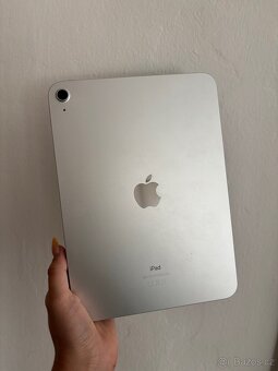 iPad 10.9 - stříbrný - 2