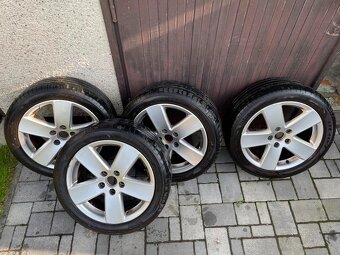 Použitá sada 17" litých kol z VW Passat B6 + letní pneu - 2