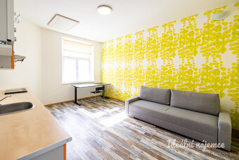 Pronájem bytu 1+kk, Orelská, Vršovice, 27 m2, 15 000 Kč / mě - 2