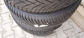Zimni pneu Renault 205/65 R15 - 2
