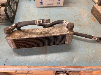 Škoda 110r chladič oleje - 2