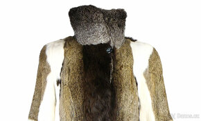 Pravý dámský hebký hnědosmetanový kožich Jánošík v.XXL - 2