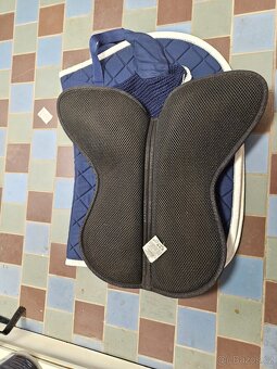 Podložka pod sedlo (beranek) - 2