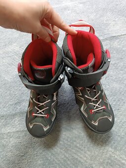 Rostoucí lední brusle Oxelo 29/32 - 2