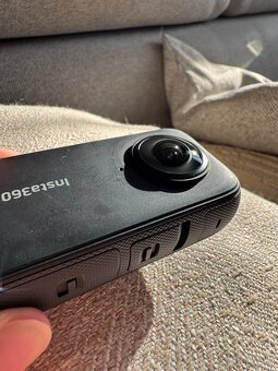 Insta360 X3 - 2