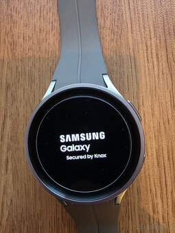 Samsung Watch 5 Pro + sklo - 2