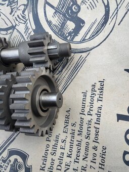 Predám na CZ motokros. - 2