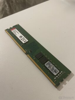 Kingston 16GB DDR4 - 2
