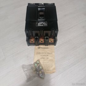 Třífázový jistič - 2