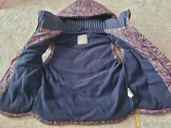 Dívčí vesta Next 122 - 2