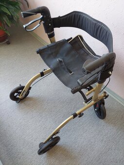 chodítko pro seniory - 2