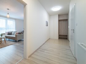 Prodám moderní byt za dobrou cenu na Říčanech - 2kk 75m2 - 2