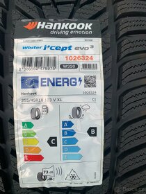 Nová zimní pneu Hankook Winter Icept evo3  255/45R18 103V - 2