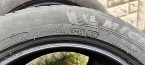 2 ks letních pneu Michelin Primacy 225/50/17 98Y - 2