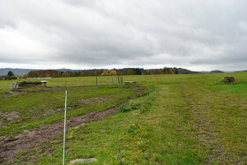 Benešov u Broumova - stavební pozemek 1386 m2 - 2