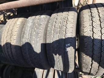 Prodám 4x pneu 215/60 r16C celoroční 8mm - 2