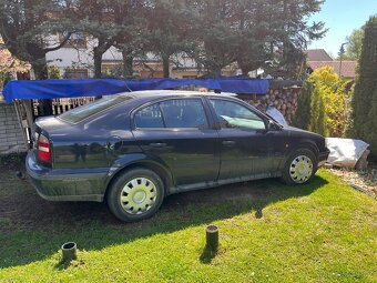 Škoda Octavia - 2