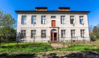 Prodej objektu bývalé školy se stavebním povolením pro 11 by - 2