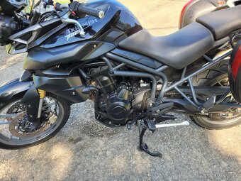 Triumph Tiger 800 XC cestovný paket, ABS - 2