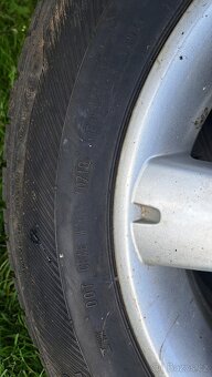 Prodám pneumatiky letní ALU. Škoda Golf.cen 3000. - 2